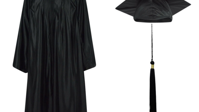 Little Grads: A Guide to Kids Graduation Caps and Gowns